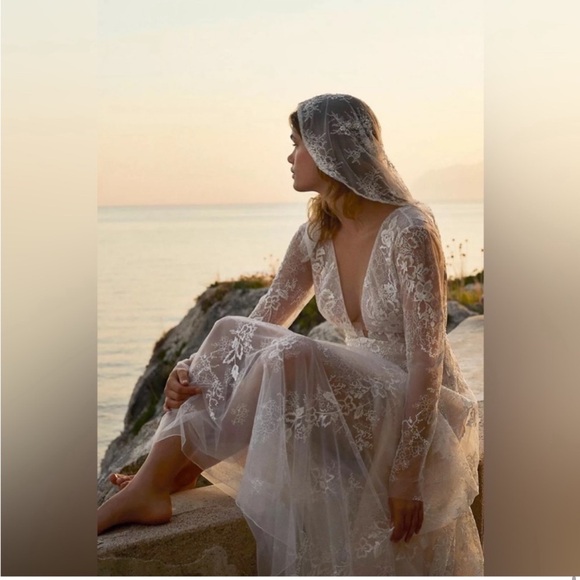 BHLDN Riki Dalal Joan Illusion V-Neck Long Sleeve Lace Wedding Gown size 8 NWT - Picture 16 of 16